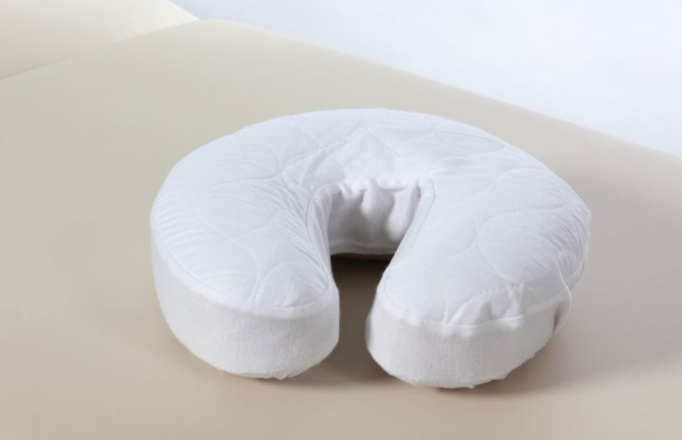 [108-196] Housse d'appuie-tête contour matelassé - Rég.: 13,47$